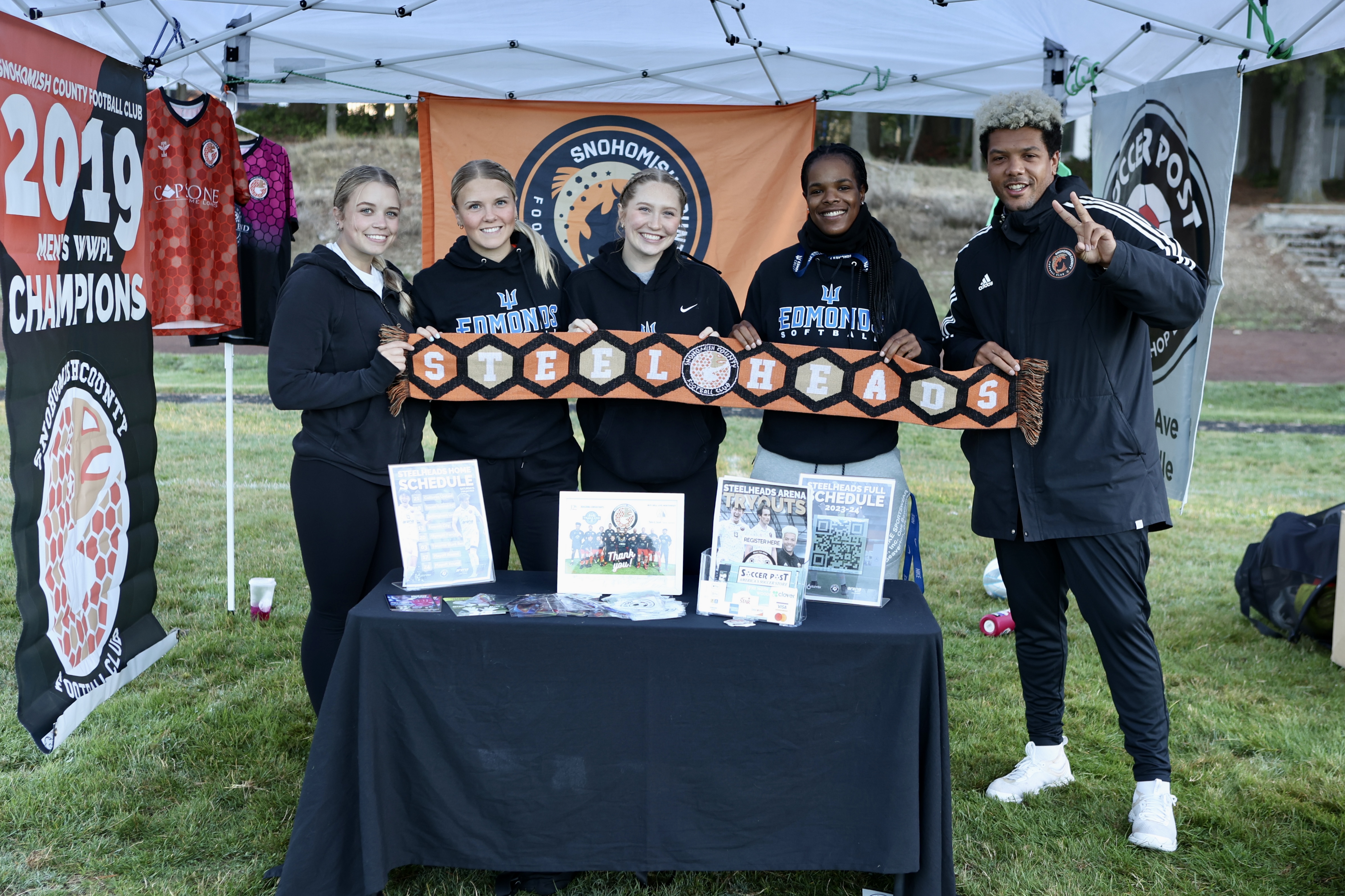 Edmonds College Softball team helps Steelheads with Edmonds School District Foundation Futsal Tournament